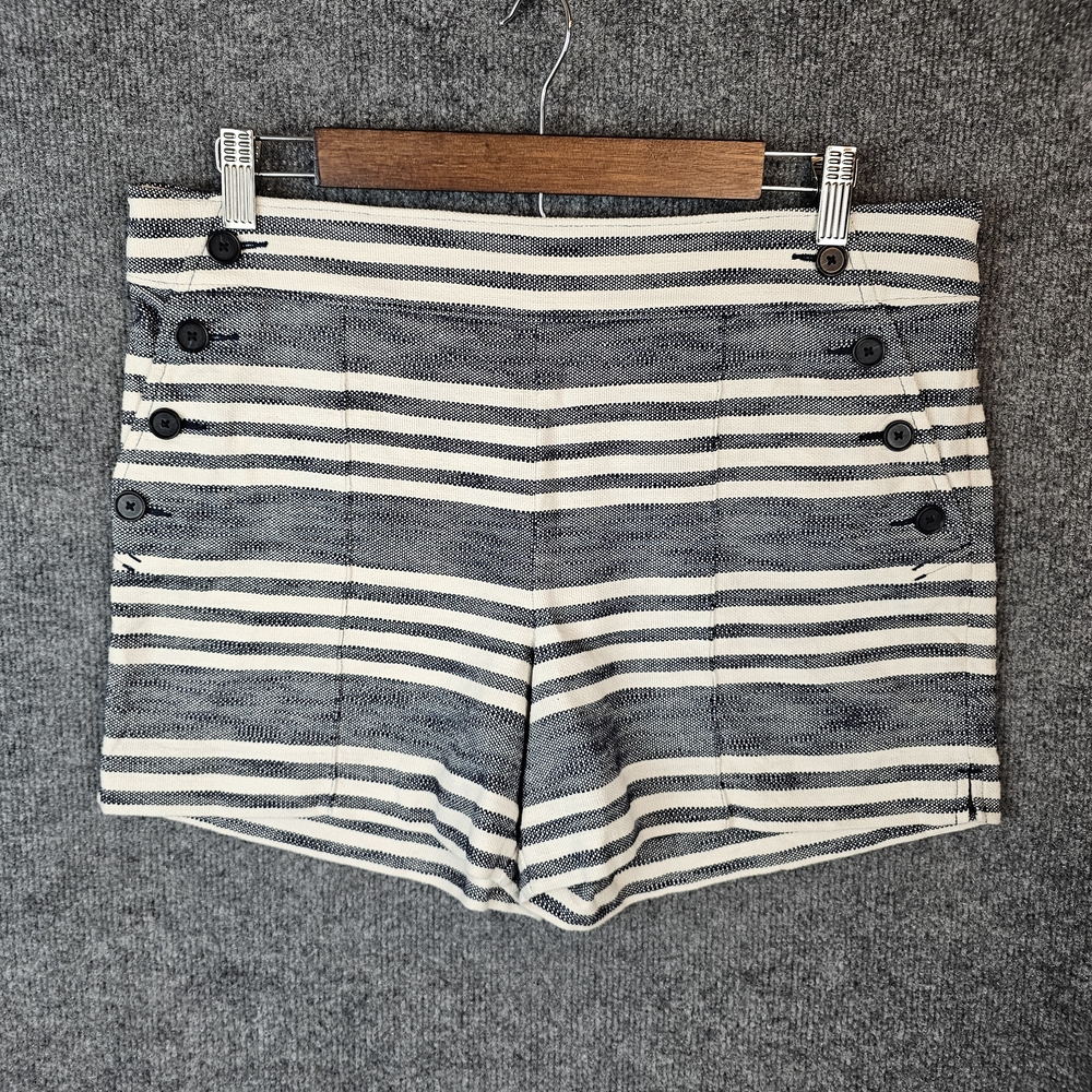 ⚓️Ahoy, Gorgeous!⚓️ (LIKE NEW) LOFT Riviera Striped Sailor Shorts. Size 8‎